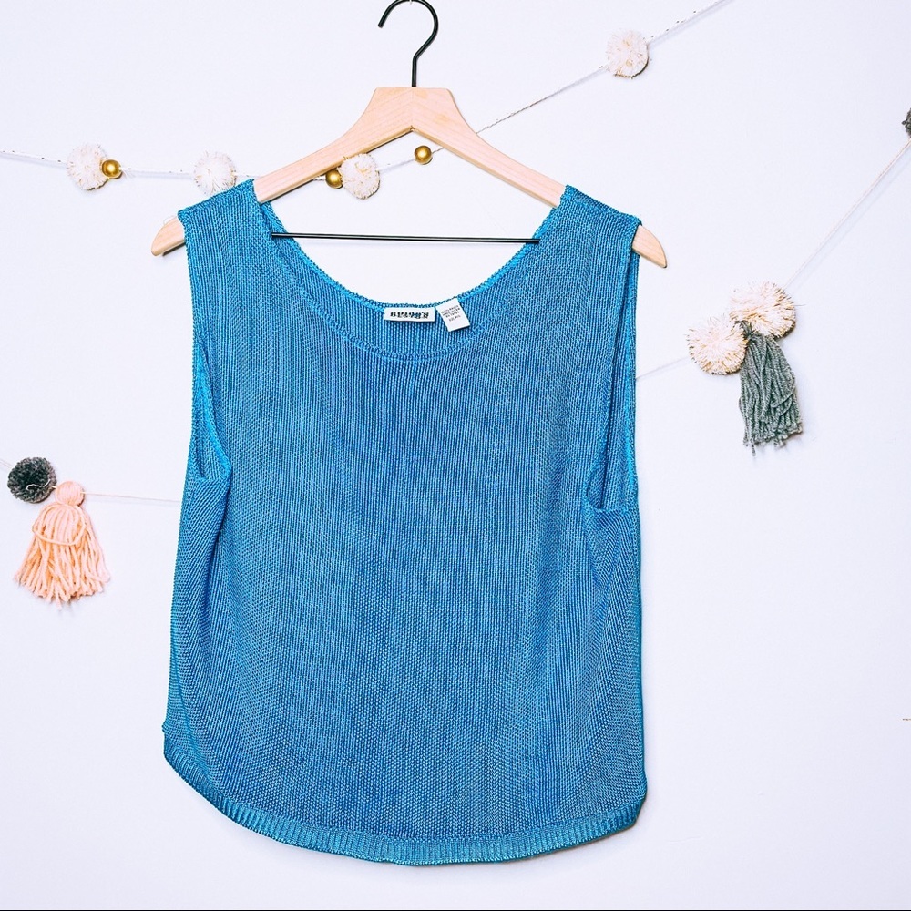 VINTAGE y2k loose knit crop swing tank top
